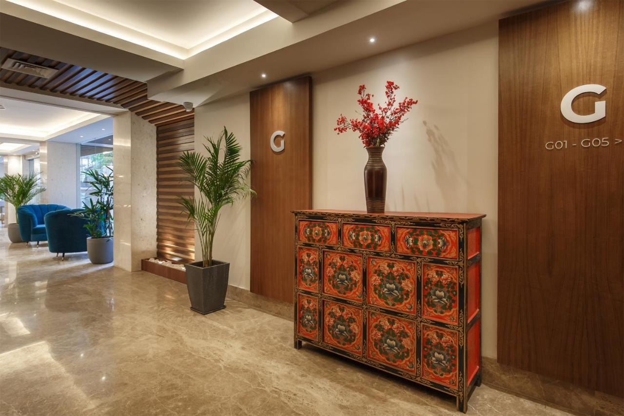 Hotel Thrive, A Tropical Courtyard Катманду Екстер'єр фото